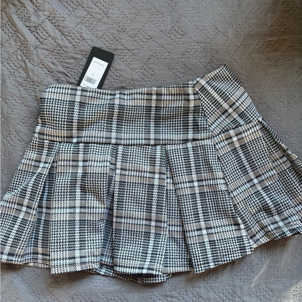 SHEIN Black and White Checkered Mini Skirt